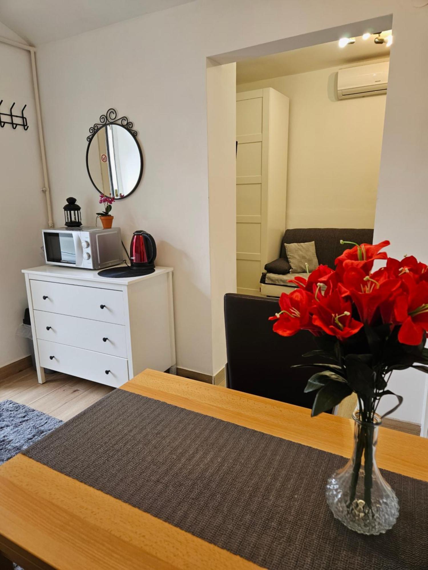 Apartment Maja - Strict Center Of Zagreb Ngoại thất bức ảnh