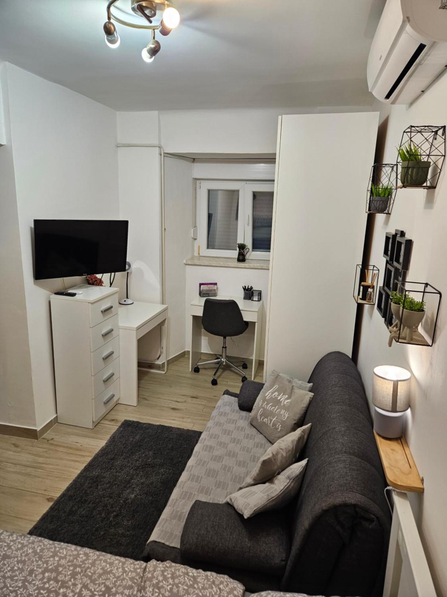 Apartment Maja - Strict Center Of Zagreb Ngoại thất bức ảnh