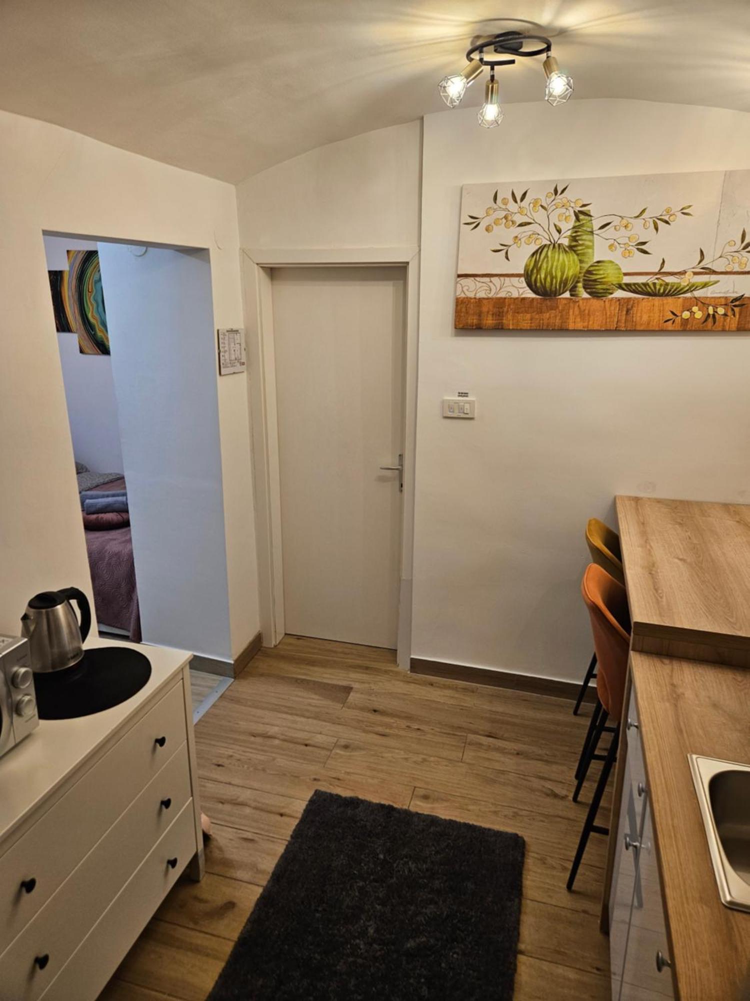 Apartment Maja - Strict Center Of Zagreb Ngoại thất bức ảnh